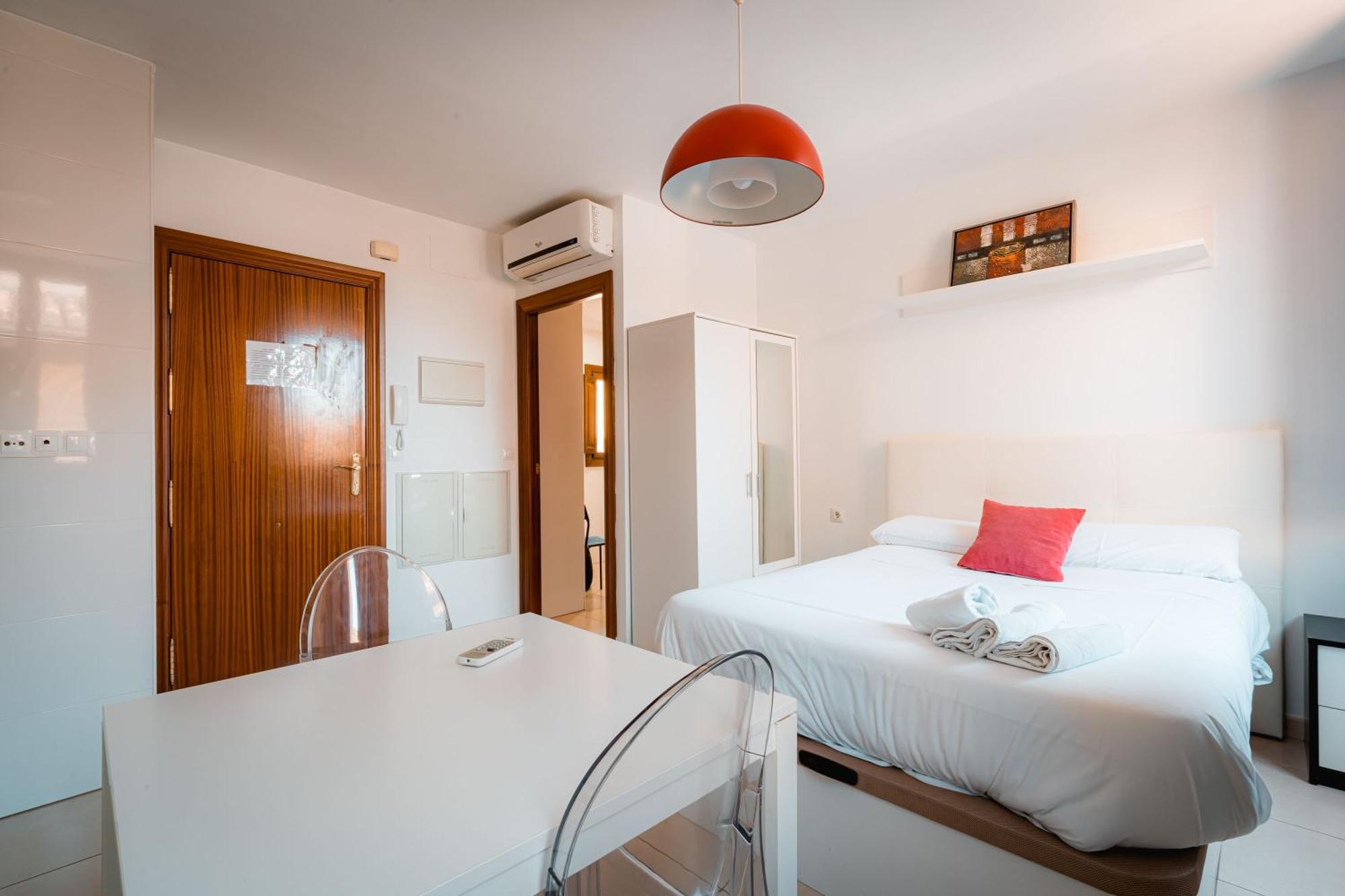 Qh Elvira Apartment Granada Exterior photo