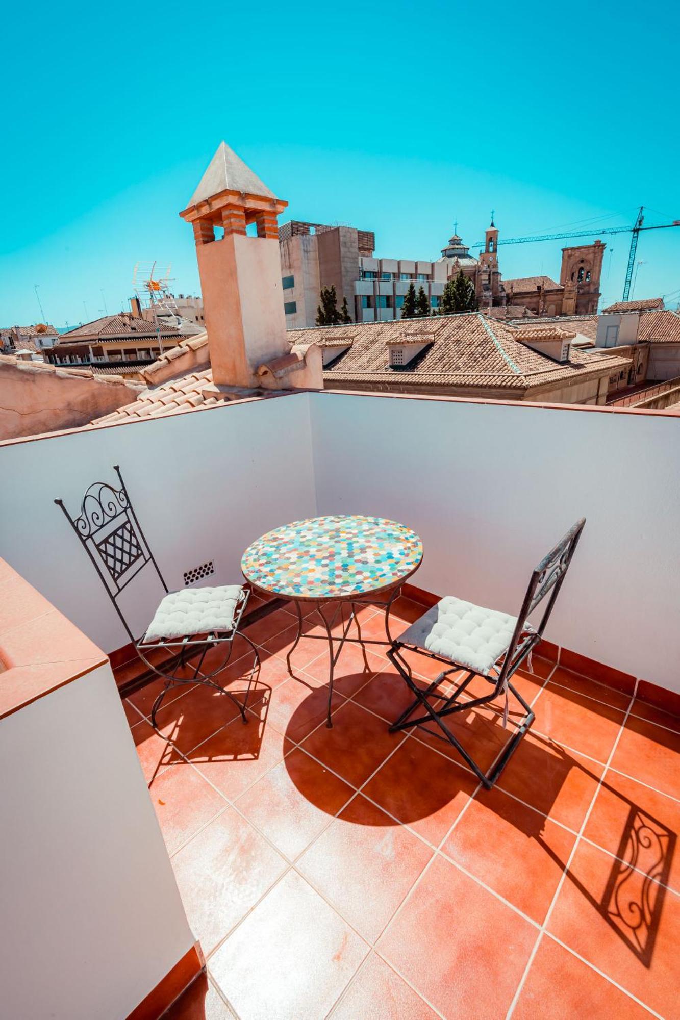 Qh Elvira Apartment Granada Exterior photo