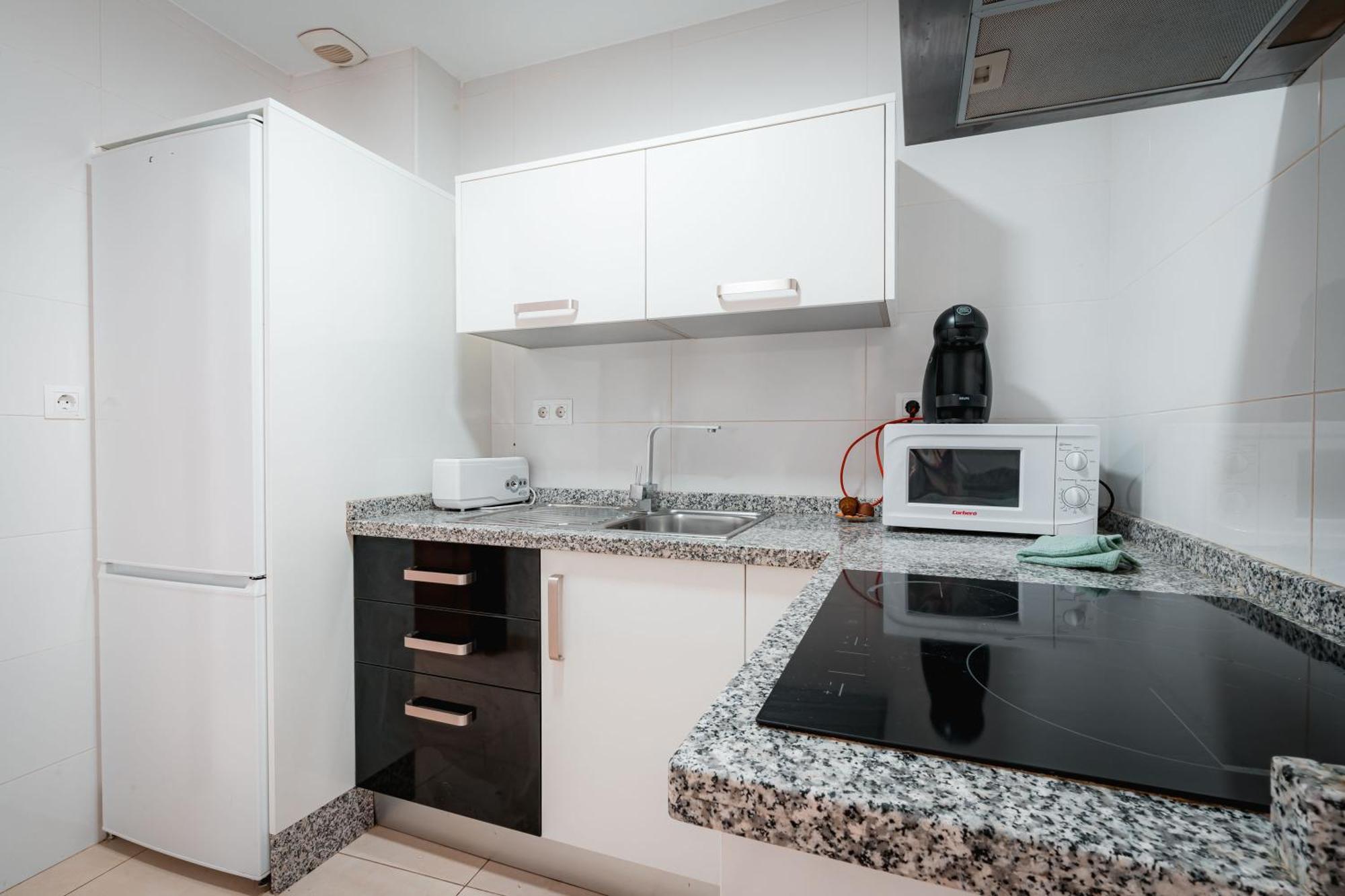 Qh Elvira Apartment Granada Exterior photo