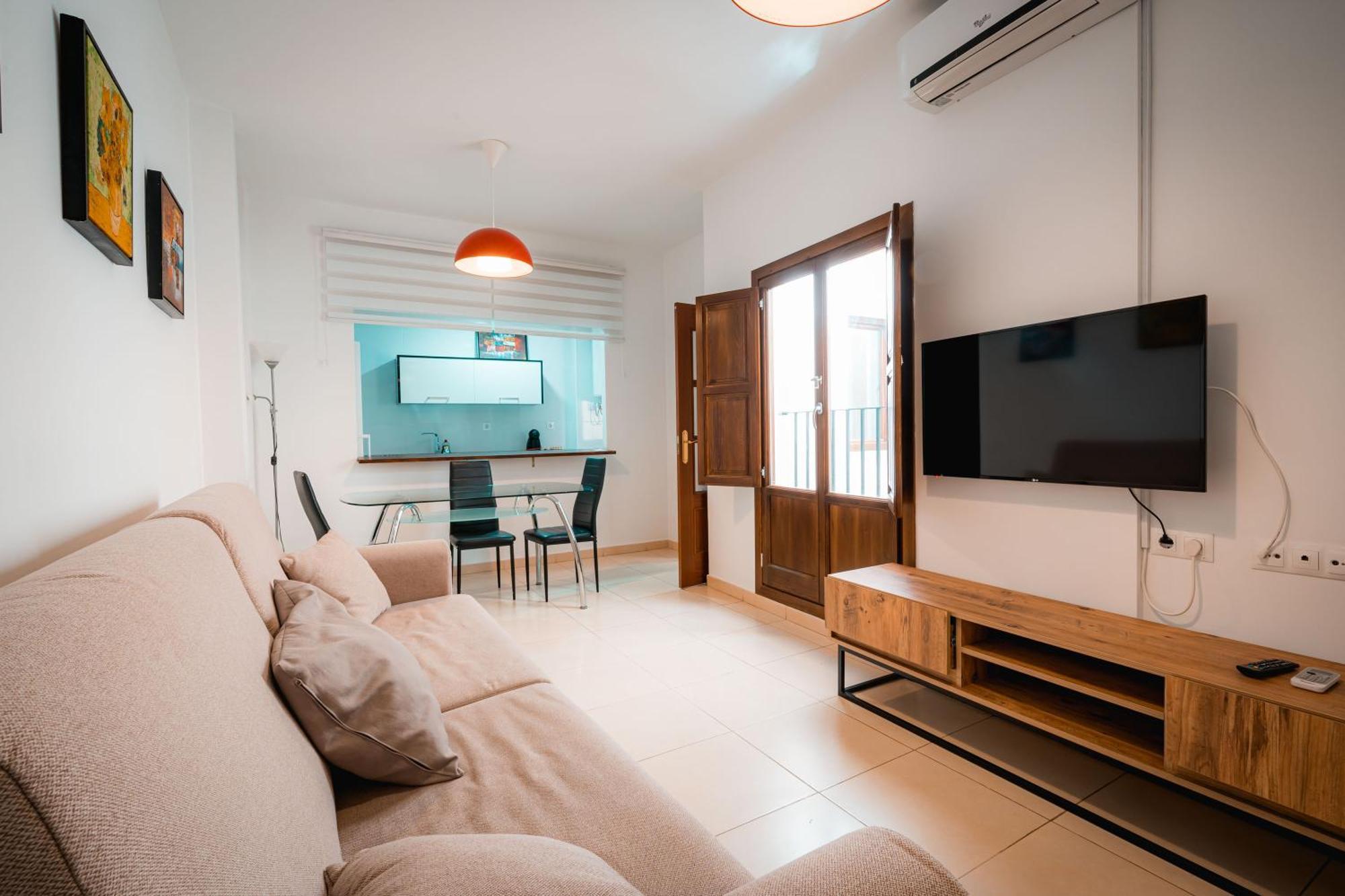 Qh Elvira Apartment Granada Exterior photo