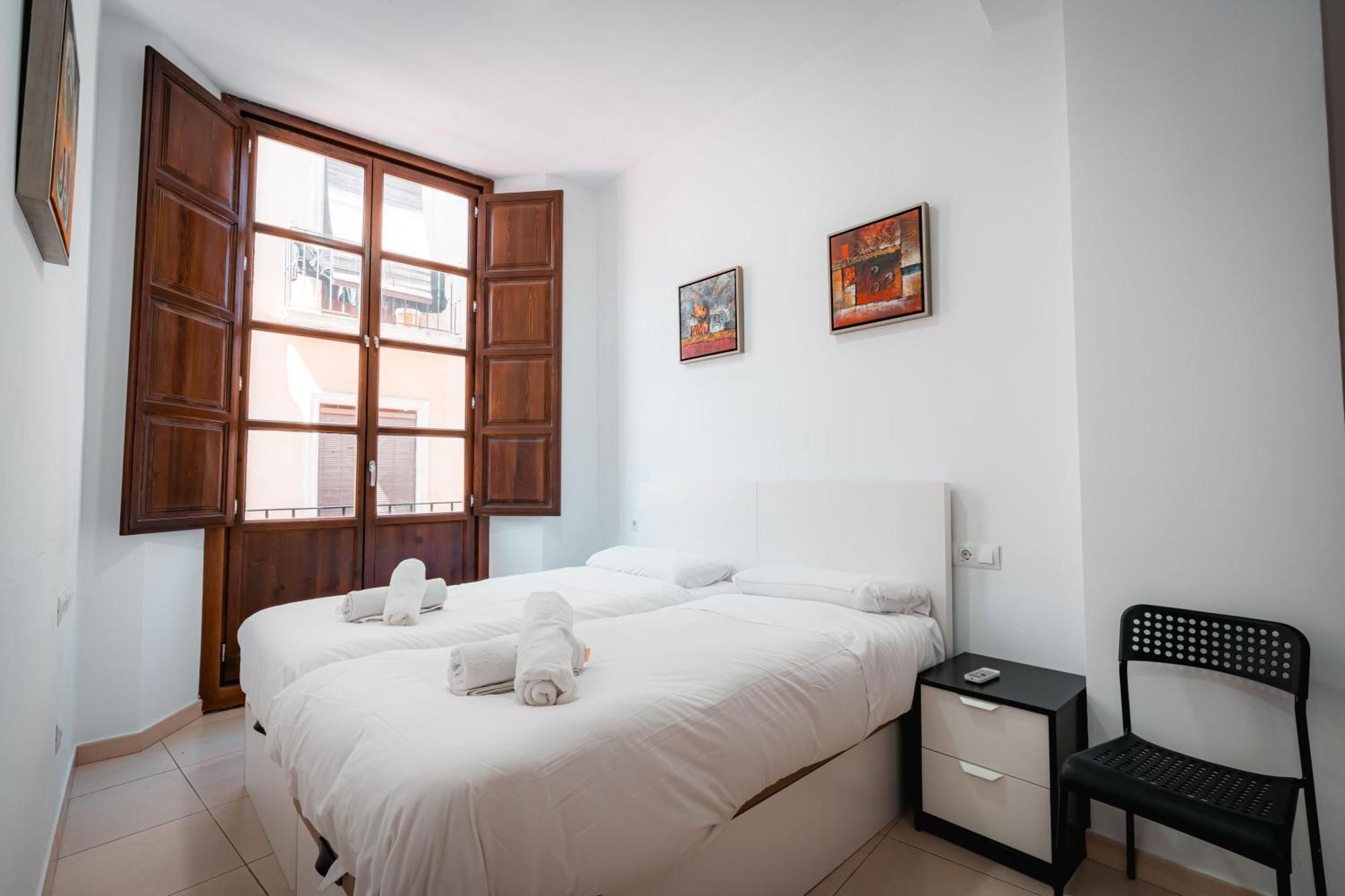 Qh Elvira Apartment Granada Exterior photo